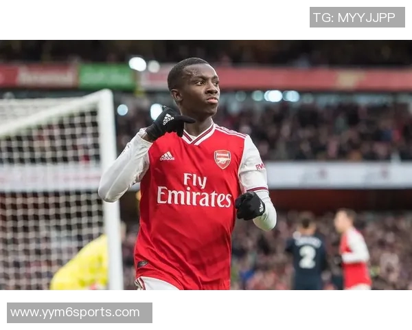 阿森纳聚餐神秘人物引关注全副武装鞋子帽子总值1360镑