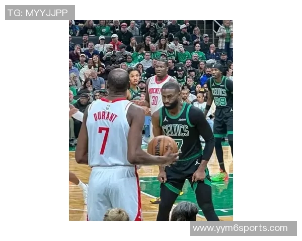 杰伦布朗强调球队需提升防守以应对对手二次进攻得分挑战