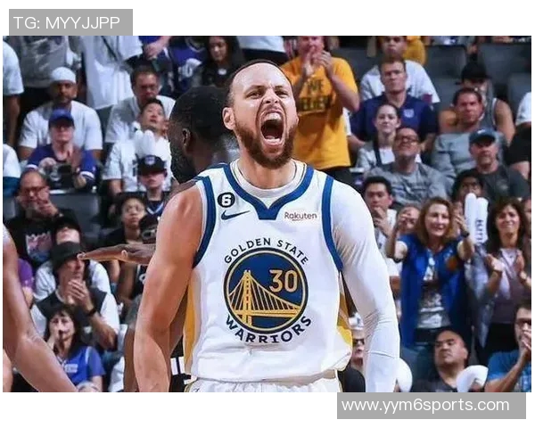 库里谈防守策略:多人包夹哈登与小卡让他们在混战中难以发挥 库里谈防守策略:多人包夹哈登与小卡让他们在混战中难以发挥