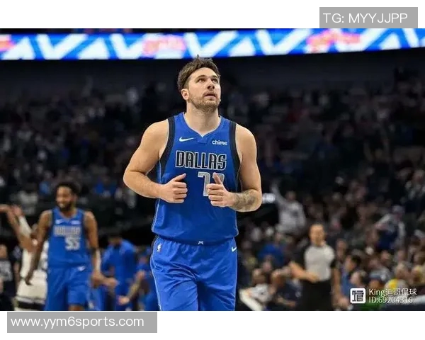 浓眉增重显实力东契奇瘦身展决心达拉斯球队伙食成焦点 浓眉增重显实力东契奇瘦身展决心达拉斯球队伙食成焦点