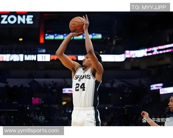 Lowe称赞三球进攻能力出众难以找到类似球员 Lowe称赞三球进攻能力出众难以找到类似球员