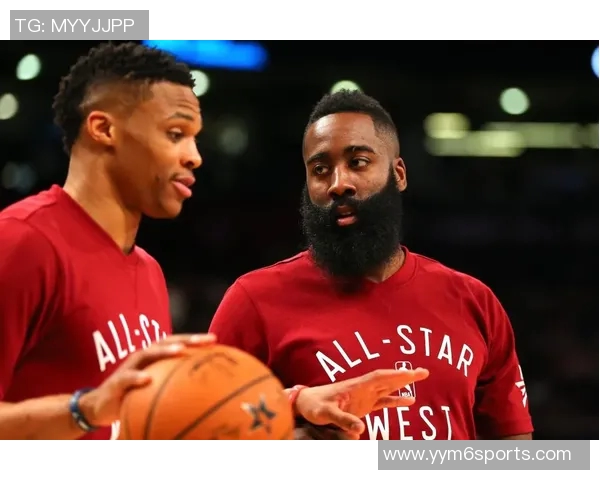 詹姆斯全明星入选次数与东部首发五人之和相同引发热议